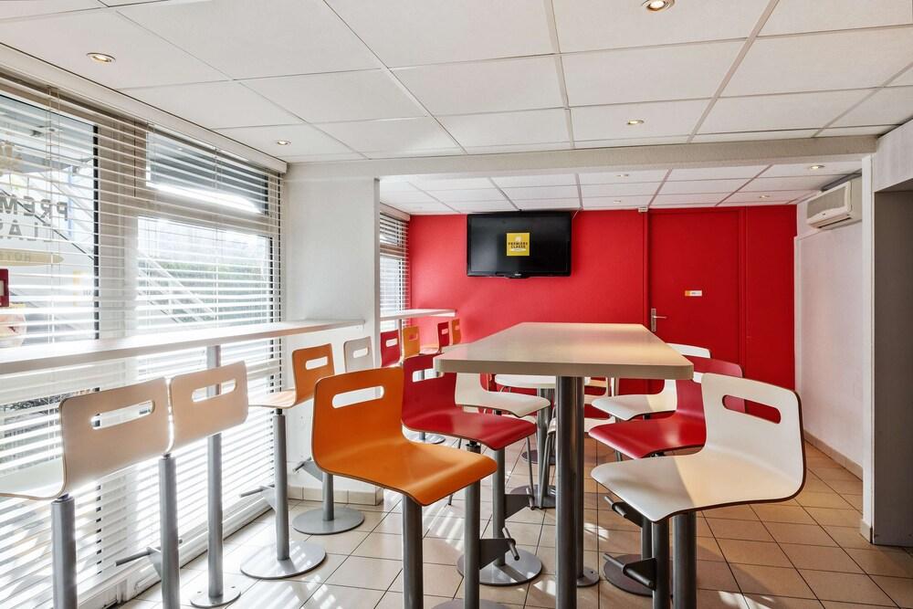 Premiere Classe Montelimar Nord - A7 Sortie 17 *