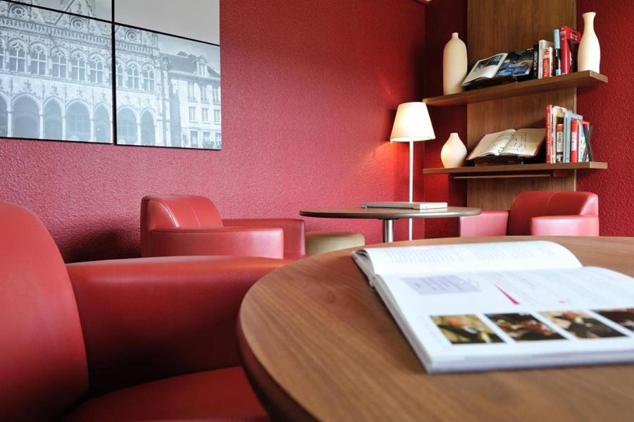 Premiere Classe Montelimar Nord - A7 Sortie 17 Hotel