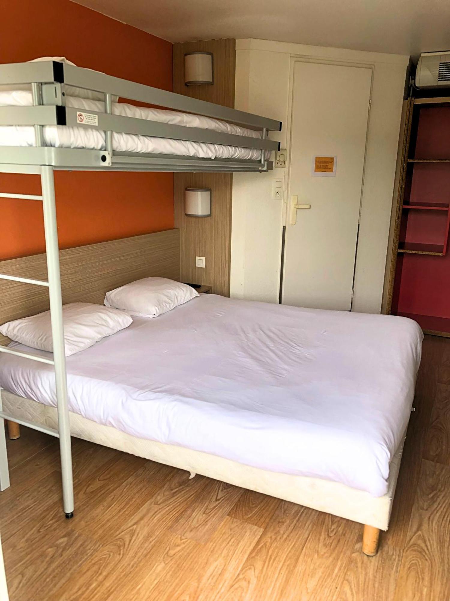 Premiere Classe Montelimar Nord - A7 Sortie 17 Hotel *