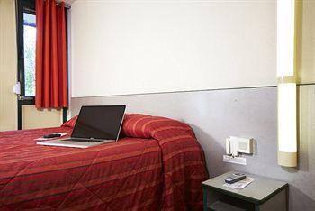 Premiere Classe Montelimar Nord - A7 Sortie 17 *