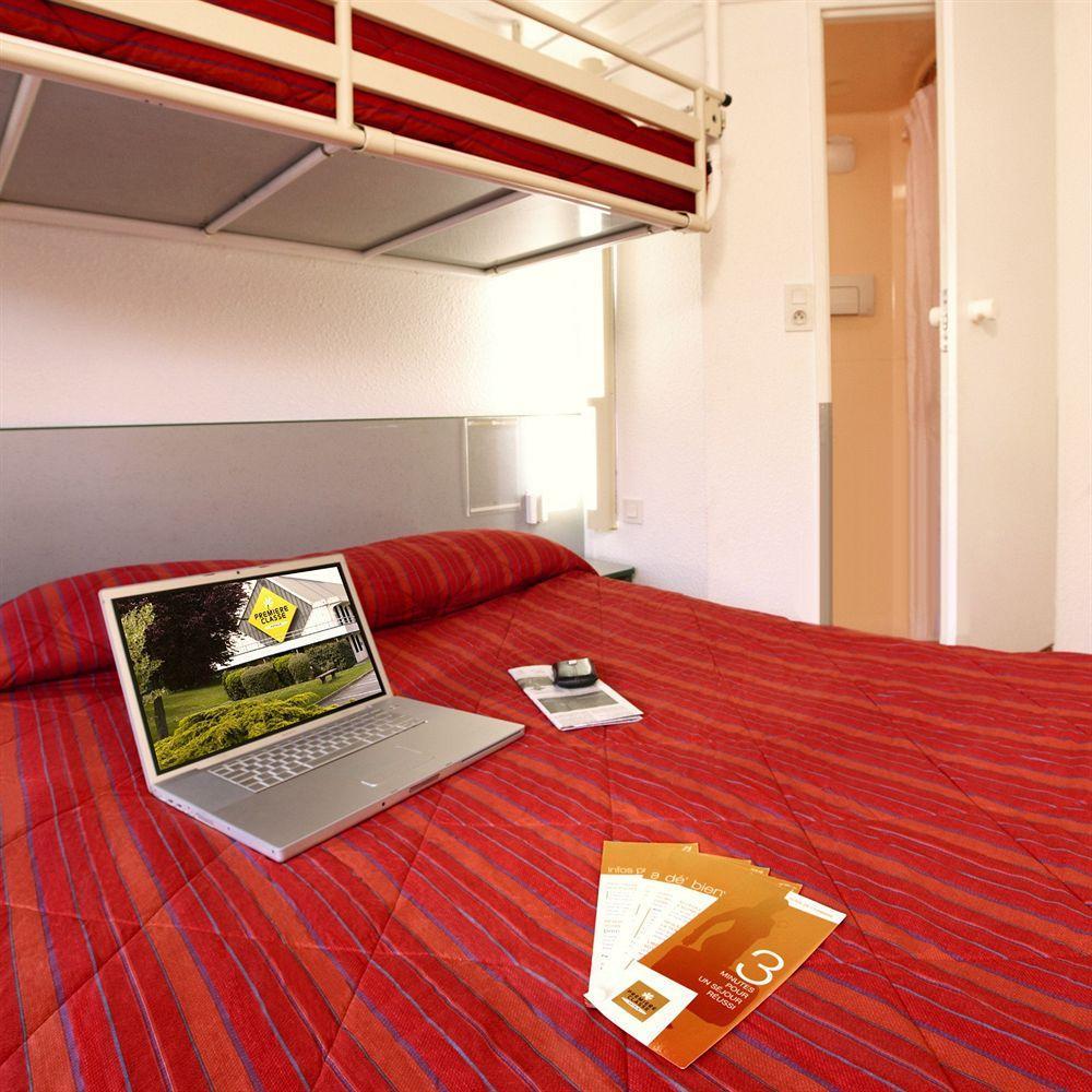 Premiere Classe Montelimar Nord - A7 Sortie 17 Hotel *