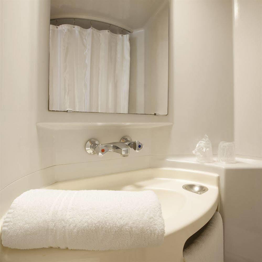 Premiere Classe Montelimar Nord - A7 Sortie 17 Hotel Les Tourrettes